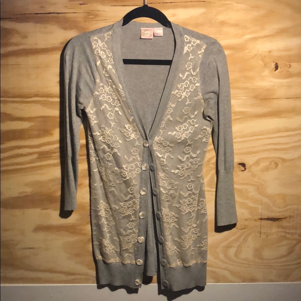 Grey cardigan